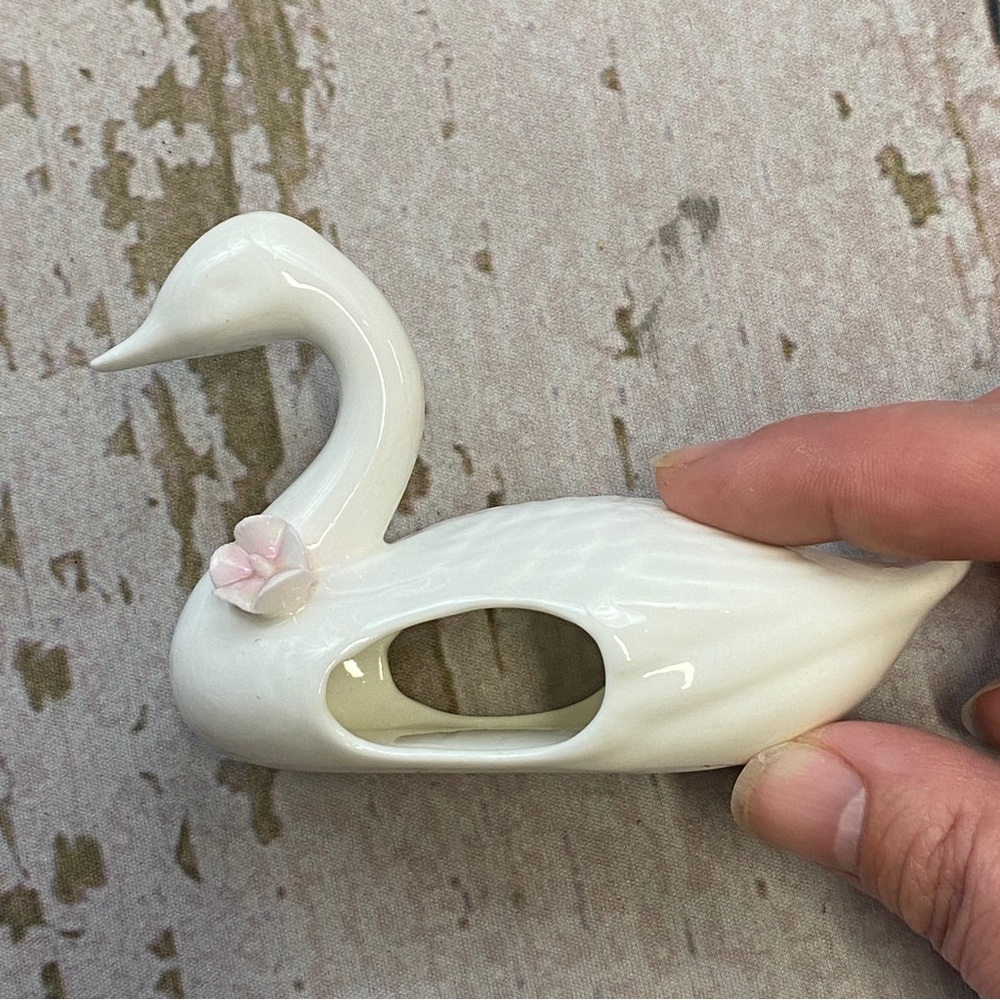 Vintage Swan Napkin Rings Pia Bone China White Flower Replacement